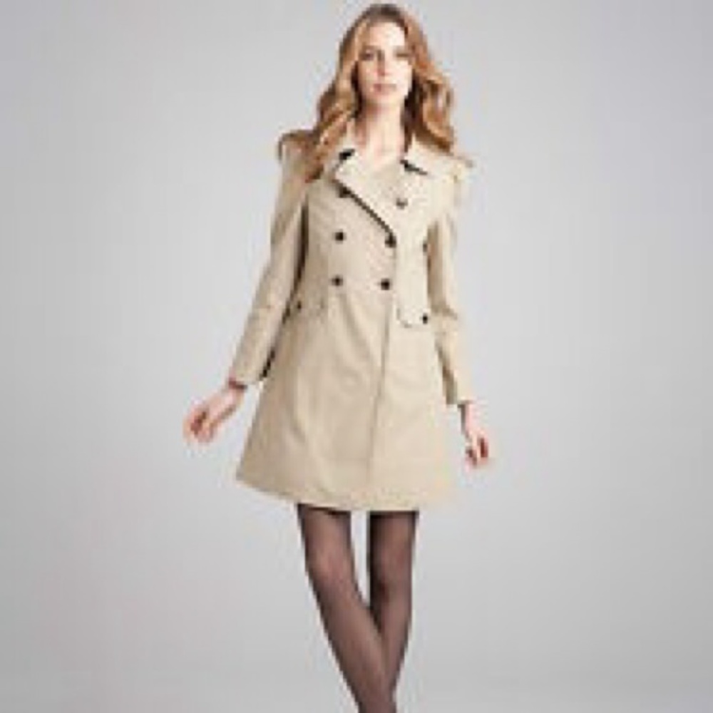 Marc By Marc Jacobs Beige Trench coat